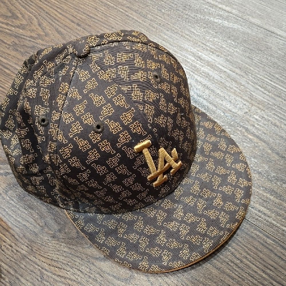 LA Dodgers Brown and Gold Patterned‎ Cap